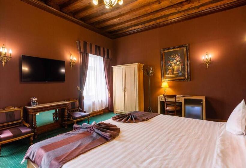 Номер Deluxe Кровать Кинг с Видом, Am Ring