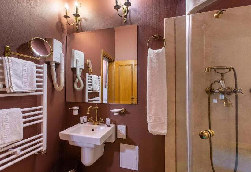 Номер Deluxe Кровать Кинг с Видом, Am Ring