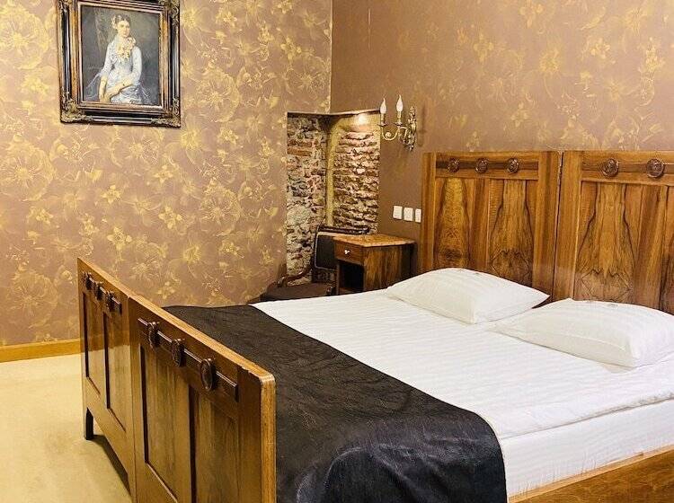 Номер Стандарт, Am Ring