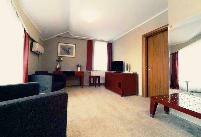 Люкс 2 Спальни, Atrium