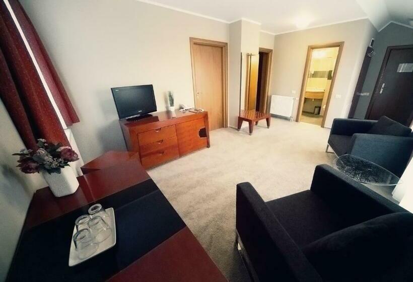 Люкс 2 Спальни, Atrium