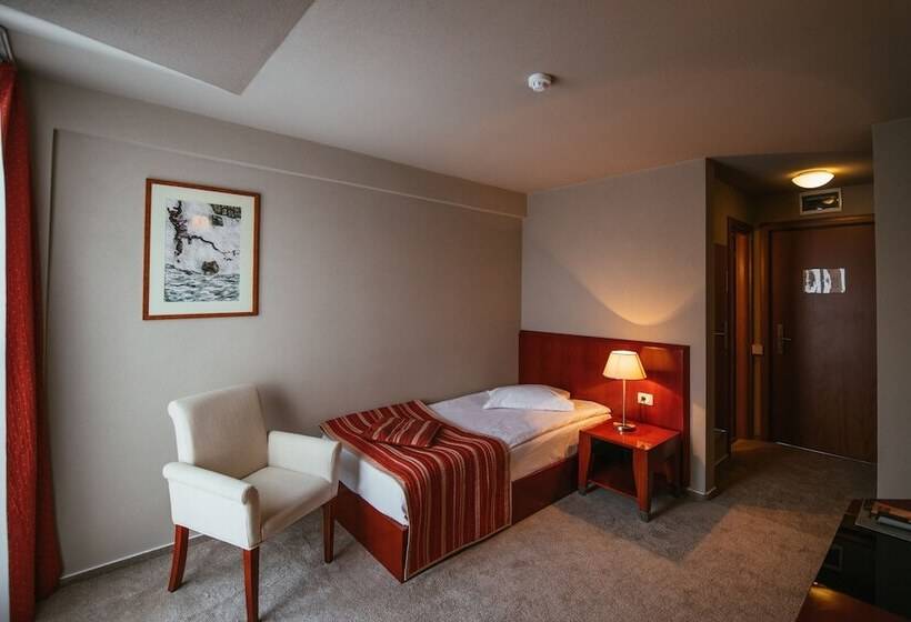 Номер Стандарт Индивидуальный, Atrium