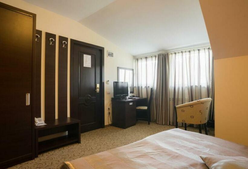 غرفة قياسية, Bucegi