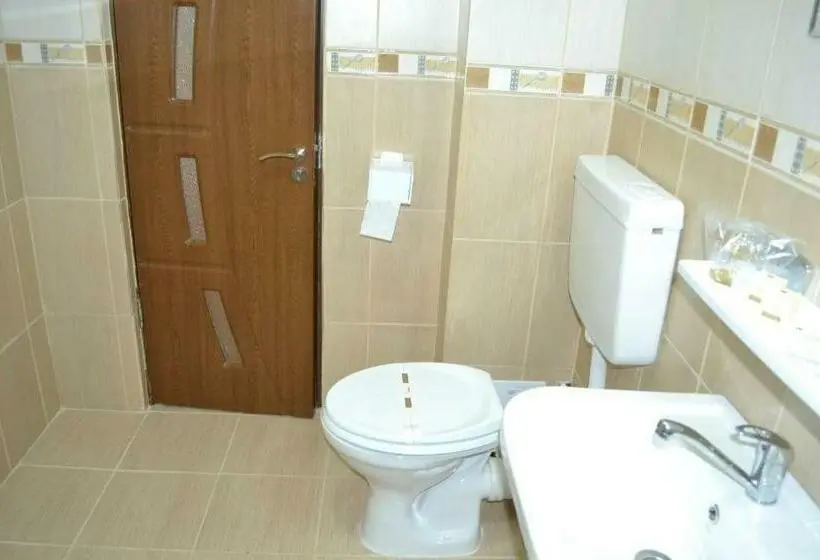 Pokój Standard Trzyosobowy, Corsar