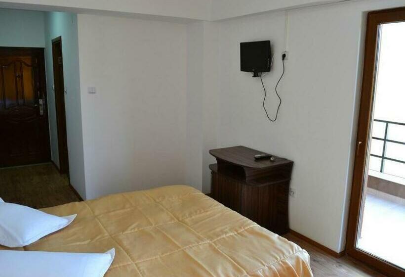 Номер Стандарт с Балконом, Corsar