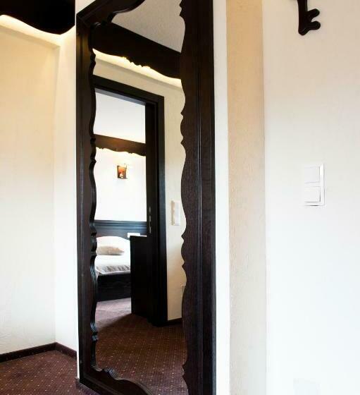 Люкс, Domeniul Dornei