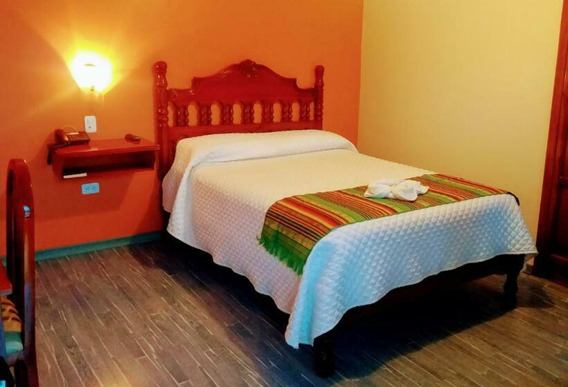 اتاق استاندارد یک نفره, El Indio Inn