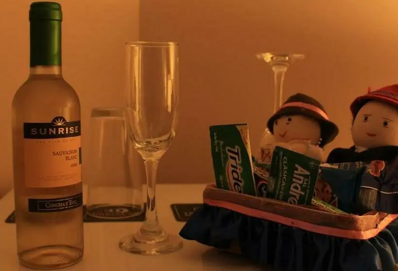 ジュニアスイート, El Indio Inn