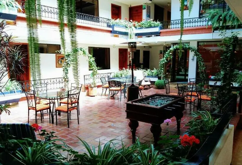 スタンダードシングルルーム, El Indio Inn