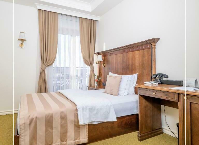 اتاق اکونومی یک تخته, Garden