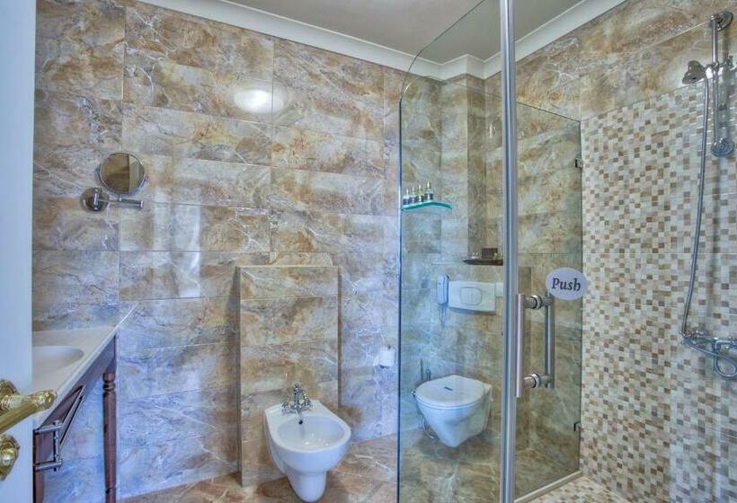 سوییت جونیور, Garden