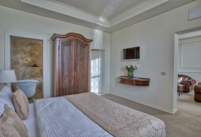 سوییت لوکس, Garden