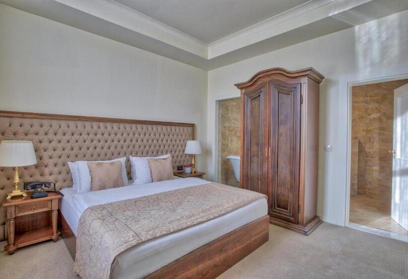 سوییت لوکس, Garden