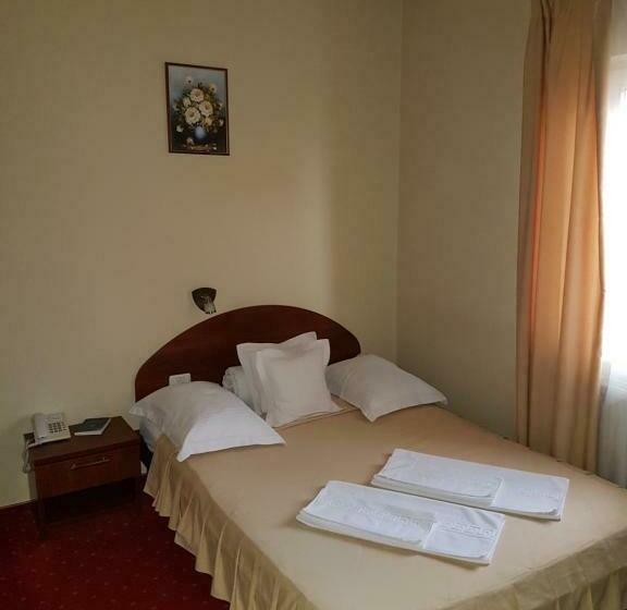 غرفة قياسية فردية, Iris