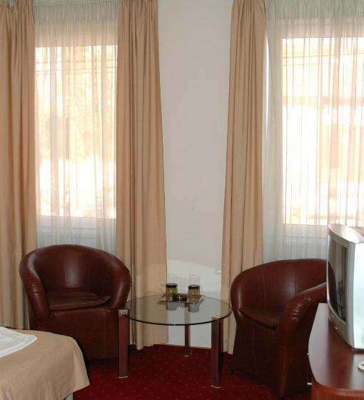 غرفة قياسية, Iris