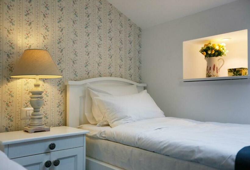 标准间, Les Jardins Carol