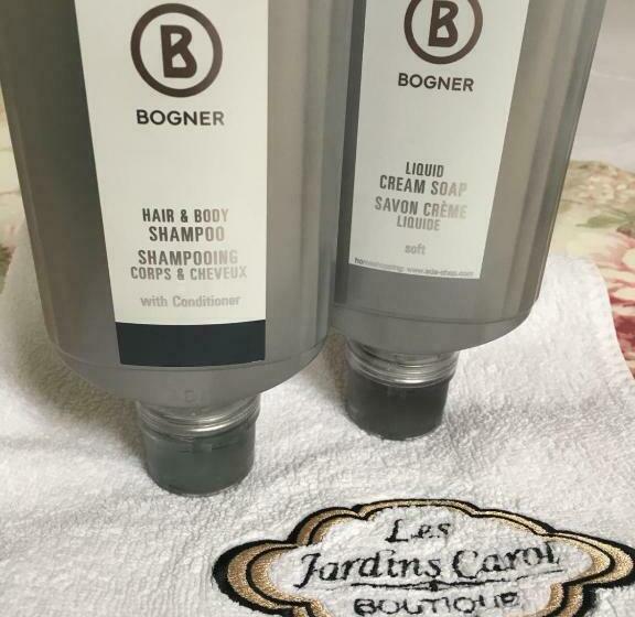 标准间, Les Jardins Carol