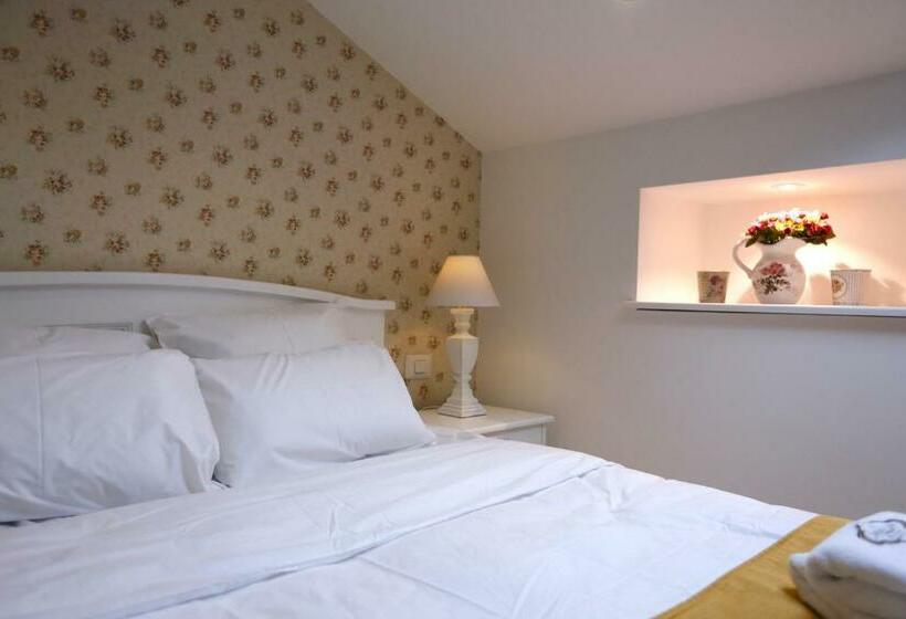 标准间, Les Jardins Carol