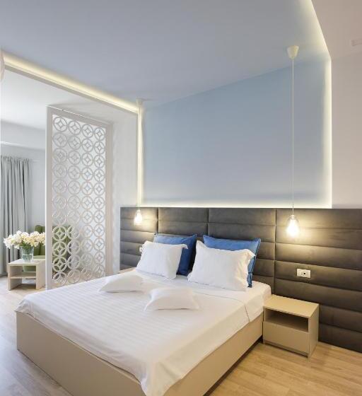 ファミリールーム, Nautic Luxury Club