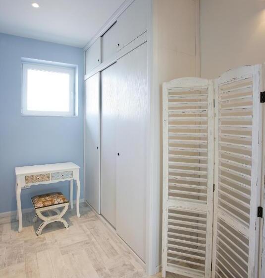 メゾネットスイート, Nautic Luxury Club