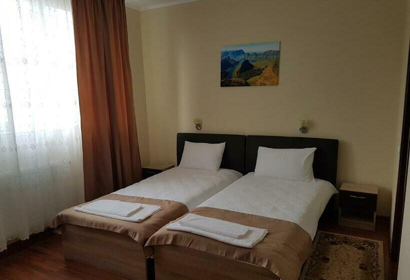 חדר סטנדרט, New