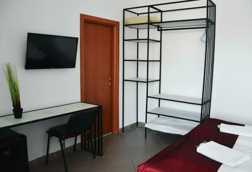 スタンダードルーム, Pension Recidency
