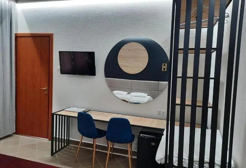 スーペリアールーム, Pension Recidency