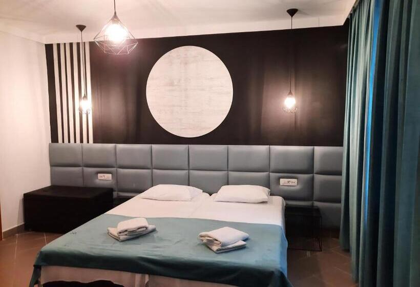 标准间, Pension Recidency