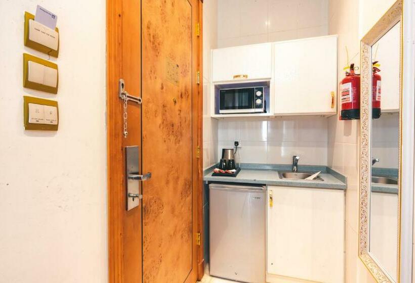 디럭스 룸, Platinum Al Khamseen