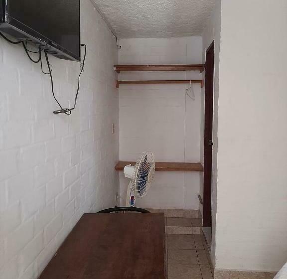 StandaardKamer, Qallwa Asia