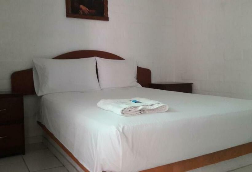 StandaardKamer, Qallwa Asia