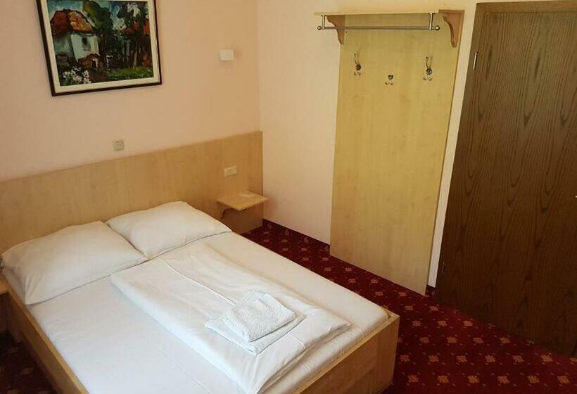 スタンダードシングルルーム, Restaurant Sophienaue