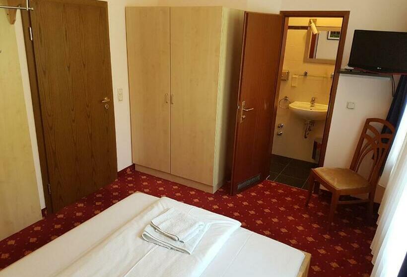 スタンダードシングルルーム, Restaurant Sophienaue