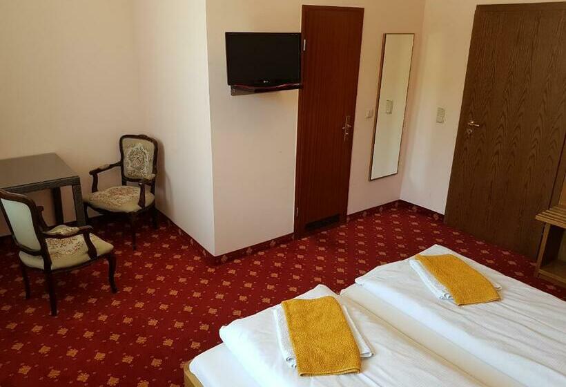 ガーデンビュースタンダードルーム, Restaurant Sophienaue