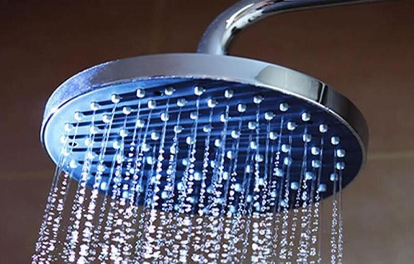 غرفة قياسية مطلّة علي البحر مزوَّدة بشُرفة, Smiths