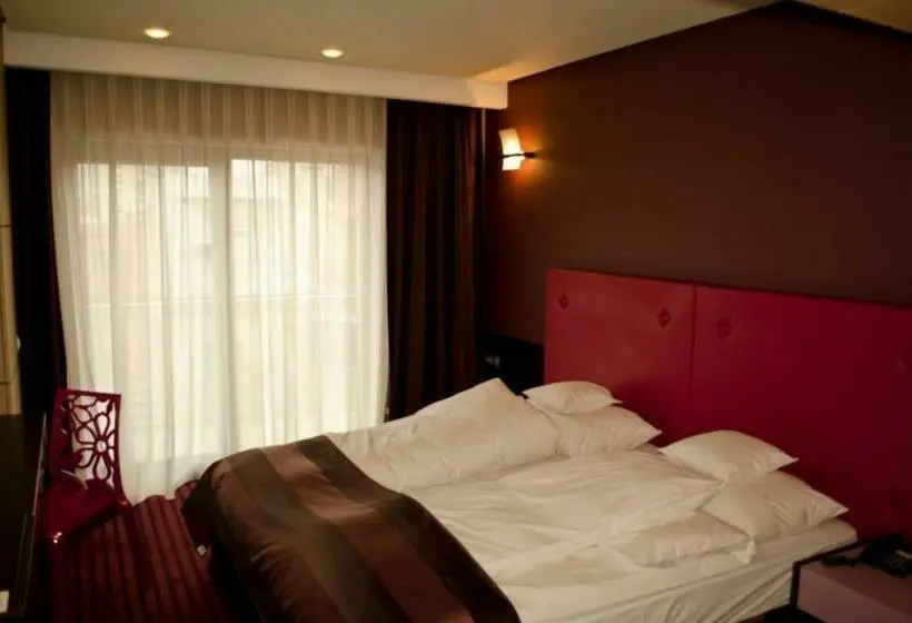 Standard-huone, Tolea