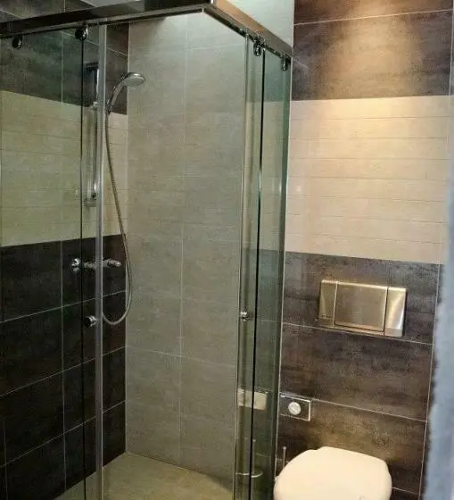 Standard-huone, Tolea