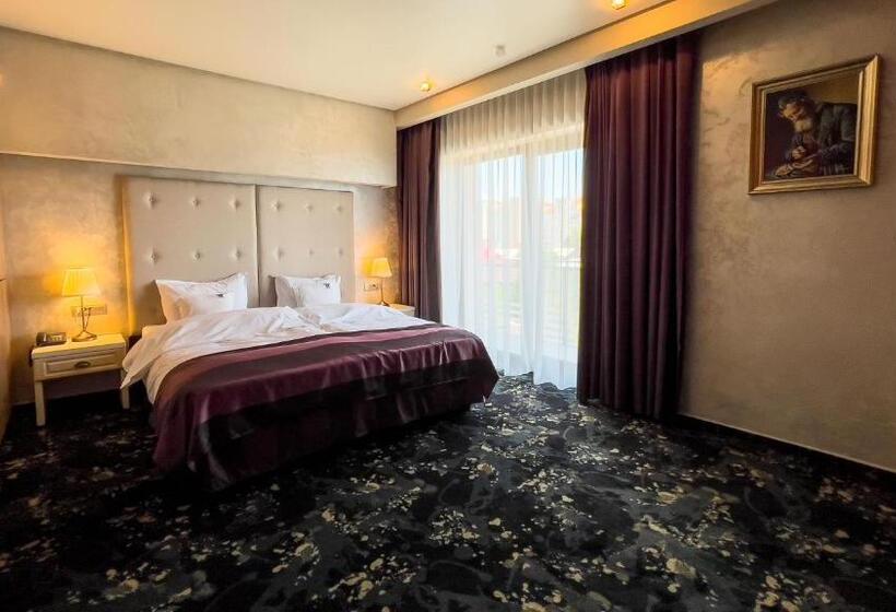 스탠다드 룸, Tolea