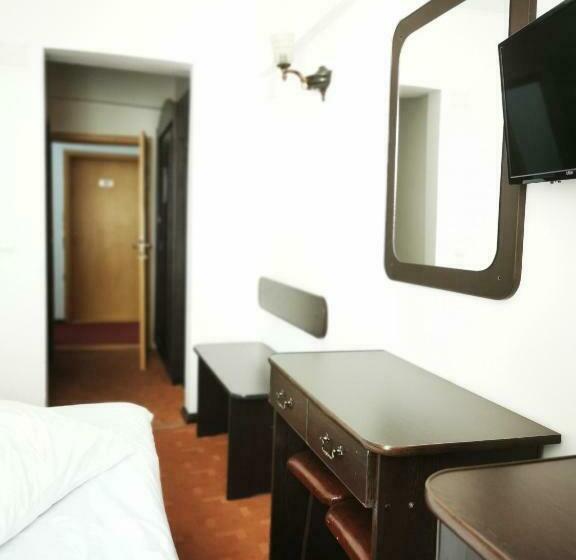 Standard Room, Unirea