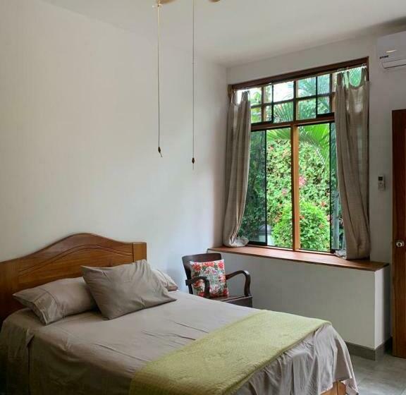 Номер Стандарт Индивидуальный, Alojamiento Familiar Custodia