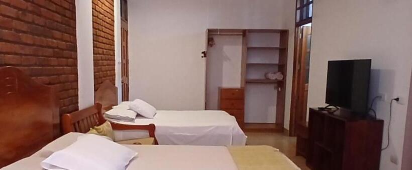 Семейный Номер, Alojamiento Familiar Custodia