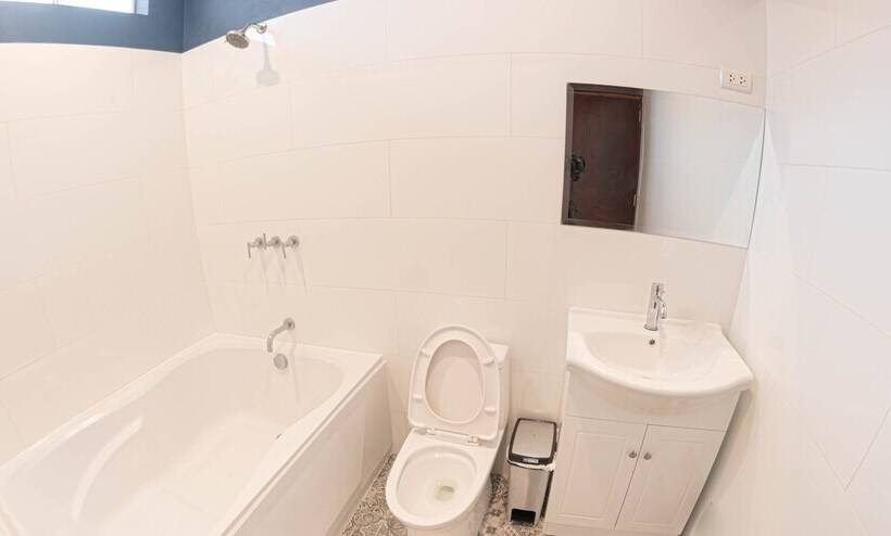 스탠다드 룸, Los Esteros