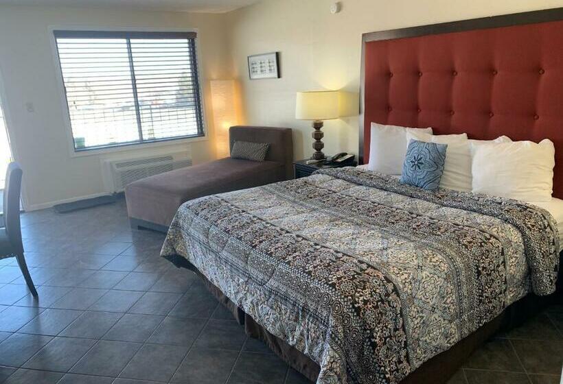 Стандартный Номер Кровать Кинг, Geneva Wells Inn