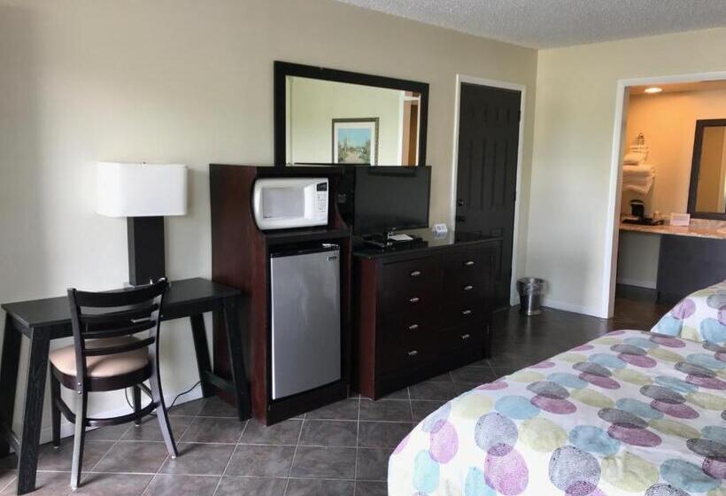 Номер Стандарт, Geneva Wells Inn