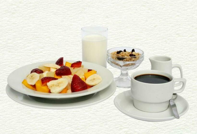 스탠다드 룸, Bracamonte