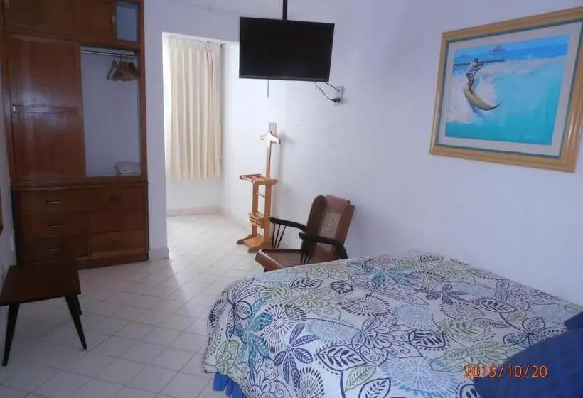 Chambre Familiale, Bracamonte
