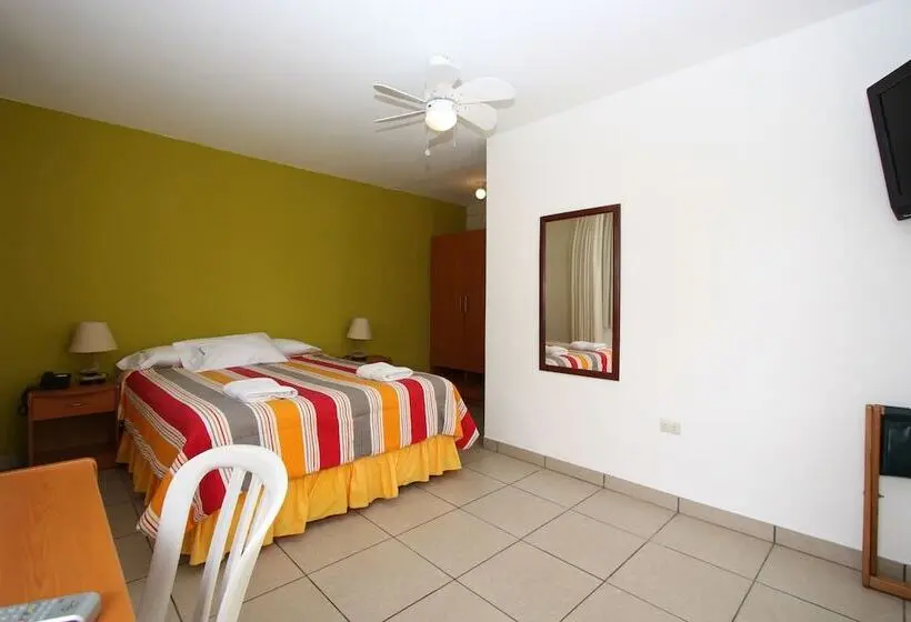 Chambre Individuelle Executive, Bracamonte