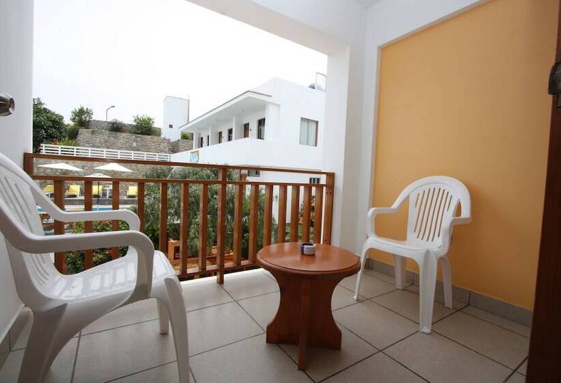 이그제큐티브 싱글룸, Bracamonte