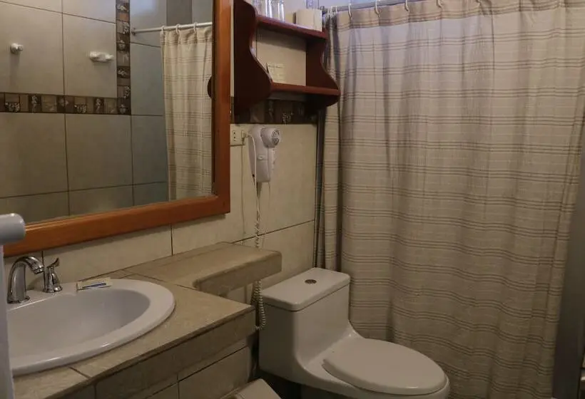 Chambre Executive, Bracamonte