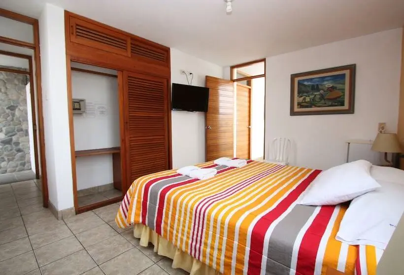 Chambre Familiale, Bracamonte